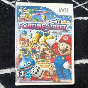 Nintendo Wii Fortune Street Game - Red, Blue, Yellow